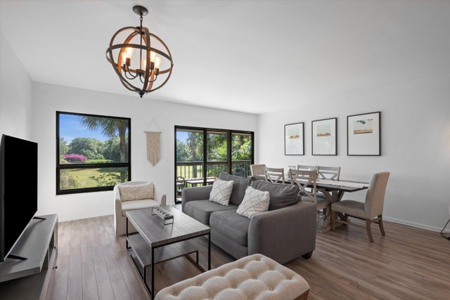 5 of 29 - 13334 Polo Club Road #304, Wellington, FL