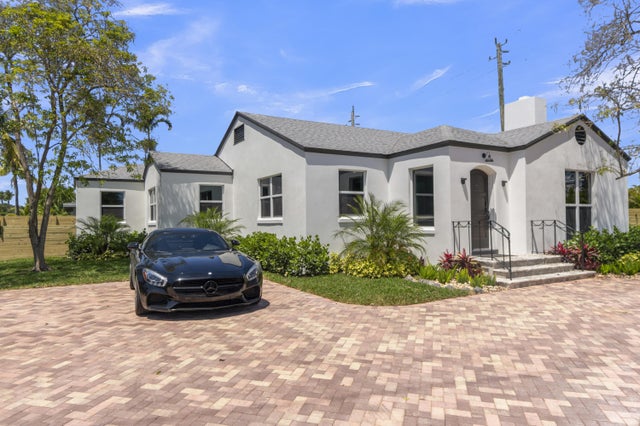 2 of 37 - 4015 Washington Road, West Palm Beach, FL