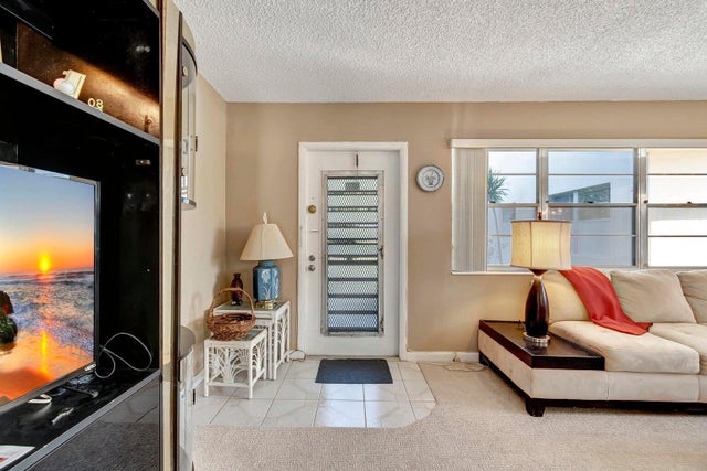 4 of 23 - 5 Markham A, Deerfield Beach, FL