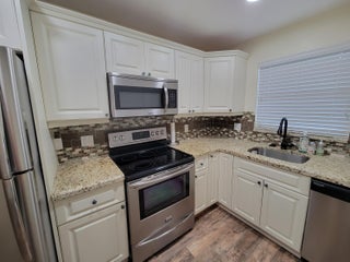 Photo of Listing #RX-11076810