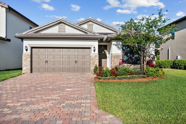 1 of 54 - 4801 Chantilly Rd, Lake Worth, FL