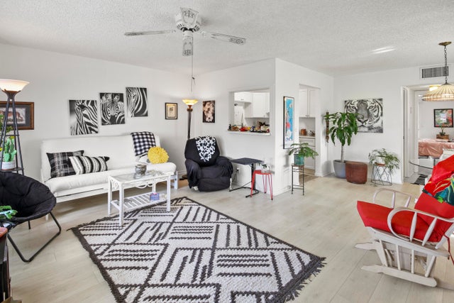 3 of 19 - 560 Horizons W #108, Boynton Beach, FL