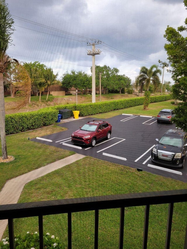 5 of 20 - 320 Knotty Pine Circle #c2, Greenacres, FL