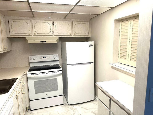 4 of 13 - 562 Fanshaw N #5620, Boca Raton, FL