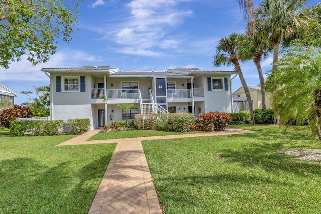 1 of 87 - 27 Eastgate Drive #c, Boynton Beach, FL
