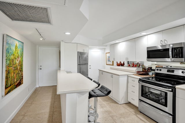 5 of 84 - 155 Isle Of Venice Drive #304, Fort Lauderdale, FL