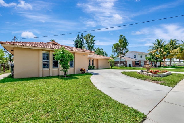 2 of 61 - 1746 W Terrace Drive, Lake Worth Beach, FL