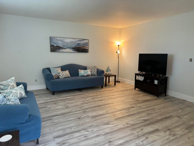 2 of 29 - 48 Woodland Dr #106, Vero Beach, FL