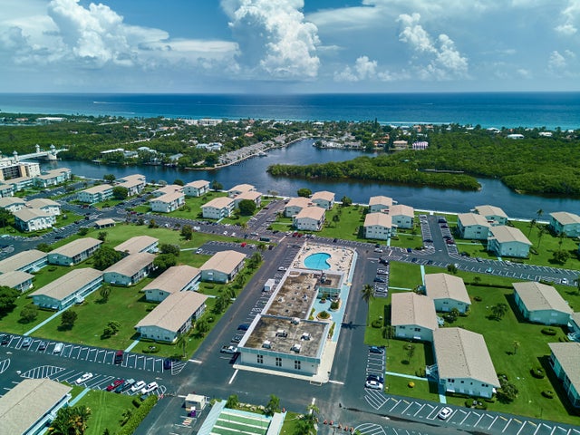 2 of 34 - 880 Horizons W #102, Boynton Beach, FL