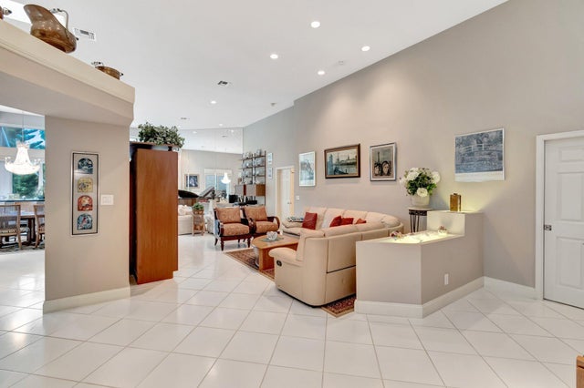 5 of 47 - 6429 Three Lakes Lane, Boynton Beach, FL