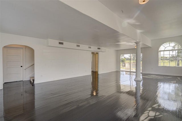 5 of 55 - 422 N Lakeside Dr, Lake Worth Beach, FL