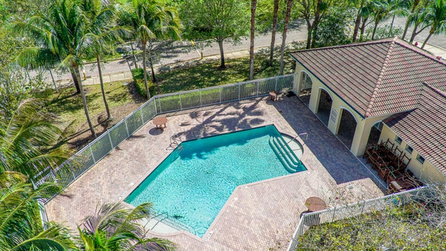1 of 11 - 58 Se Palermo Court #202, Stuart, FL