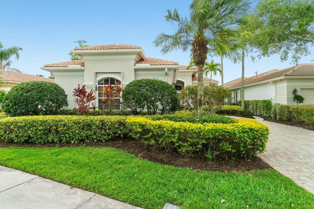 1 of 36 - 168 Esperanza Way, Palm Beach Gardens, FL