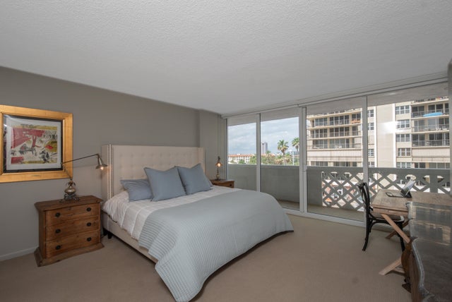 5 of 55 - 1200 S Ocean Boulevard #4 F, Boca Raton, FL