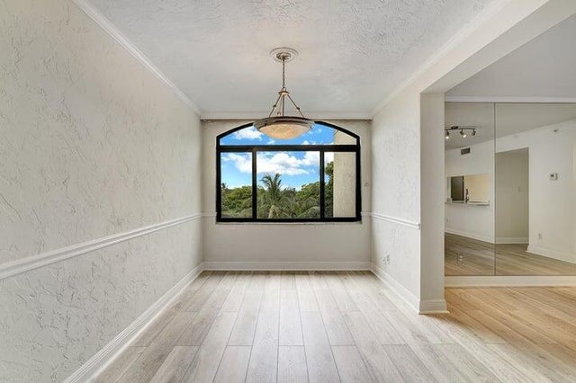 5 of 23 - 2025 Lavers Circle #d504, Delray Beach, FL
