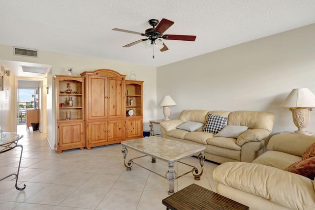 3 of 32 - 1903 Bermuda Circle #b4, Coconut Creek, FL