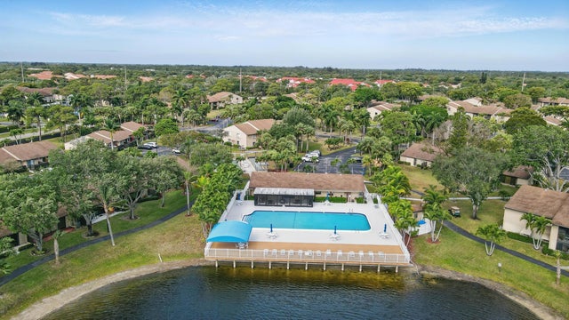 2 of 24 - 528 Shady Pine Way #b1, Greenacres, FL