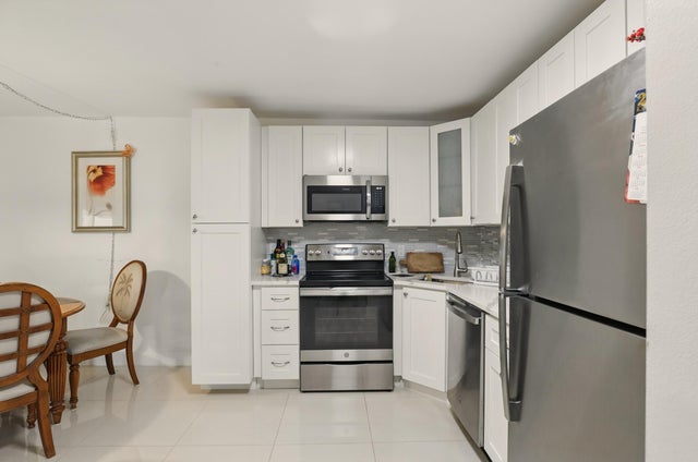 5 of 24 - 528 Shady Pine Way #b1, Greenacres, FL