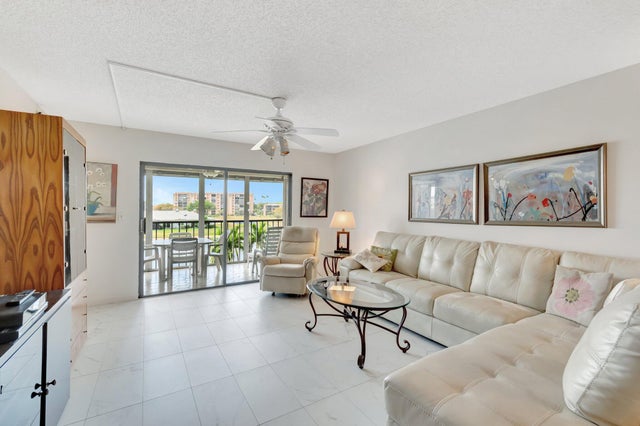 1 of 77 - 14425 Strathmore Lane #304, Delray Beach, FL