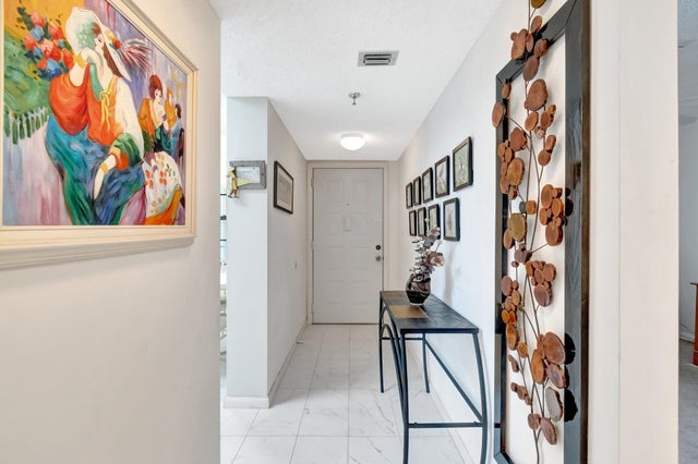 4 of 77 - 14425 Strathmore Lane #304, Delray Beach, FL