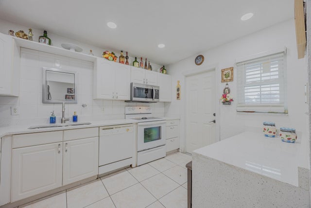 2 of 18 - 1700 Dover Road #216-a, Delray Beach, FL