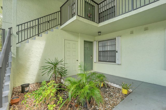 2 of 24 - 2301 Sabal Ridge Court #a, Palm Beach Gardens, FL