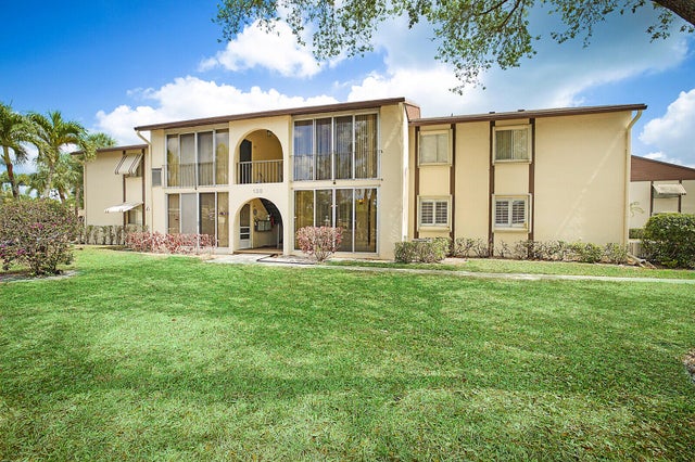 1 of 26 - 138 Lake Pine Circle #d-1, Greenacres, FL