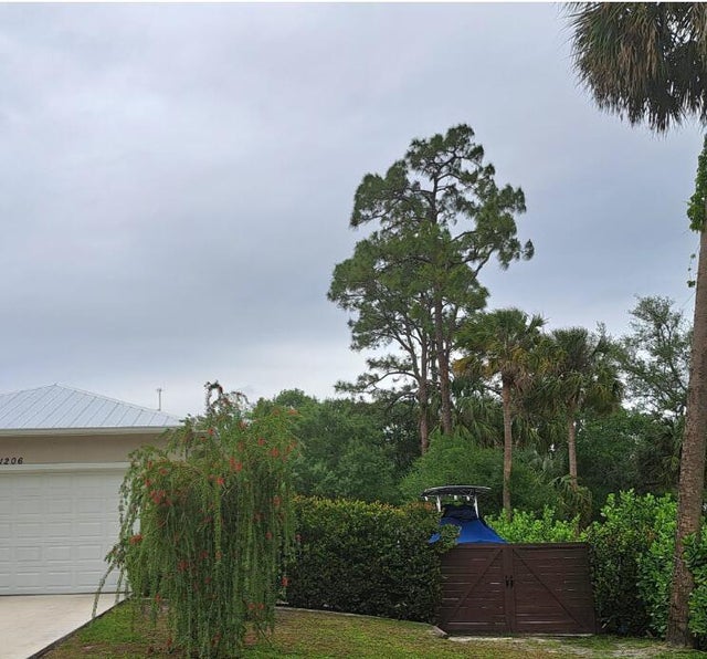 4 of 45 - 1206 Royal Palm Boulevard, Fort Pierce, FL
