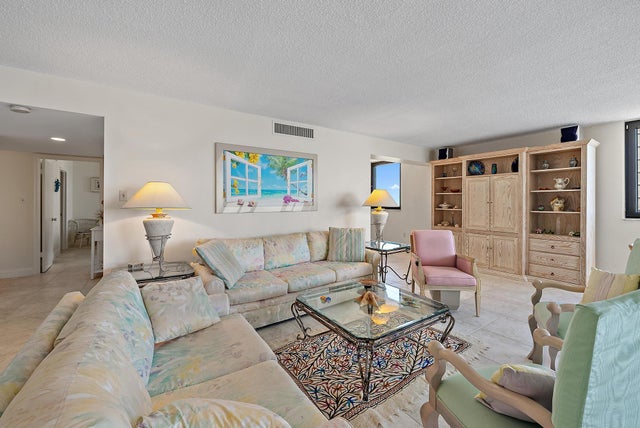 3 of 55 - 5380 N Ocean Drive #12f, Singer Island, FL