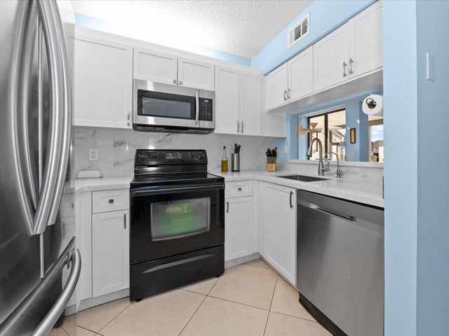 4 of 42 - 5415 Verona Drive #c, Boynton Beach, FL