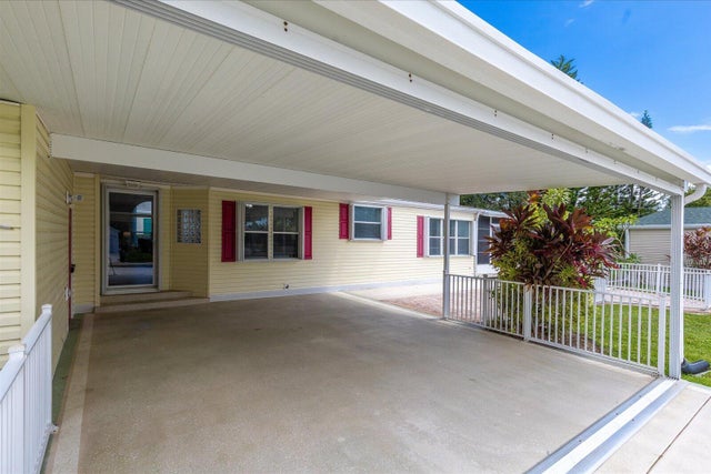 3 of 55 - 8102 9th Hole Drive, Port Saint Lucie, FL