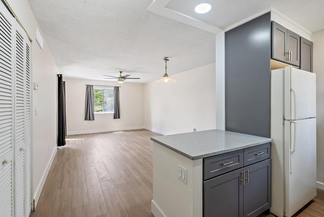 4 of 19 - 6120 Ne Forest Hill Boulevard #103, West Palm Beach, FL