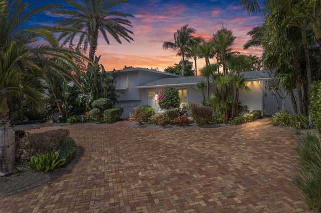 1 of 44 - 14049 Port Circle, Palm Beach Gardens, FL