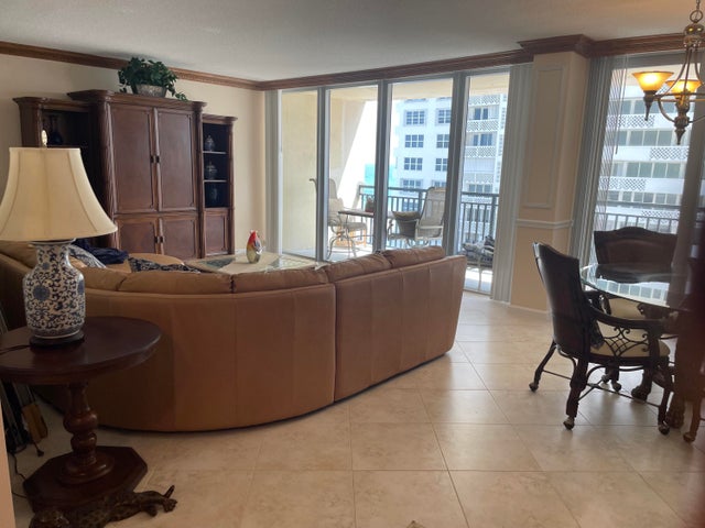 5 of 43 - 1180 S Ocean Boulevard #5c, Boca Raton, FL