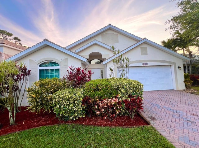 4 of 41 - 8045 Se Morningwood Place, Hobe Sound, FL