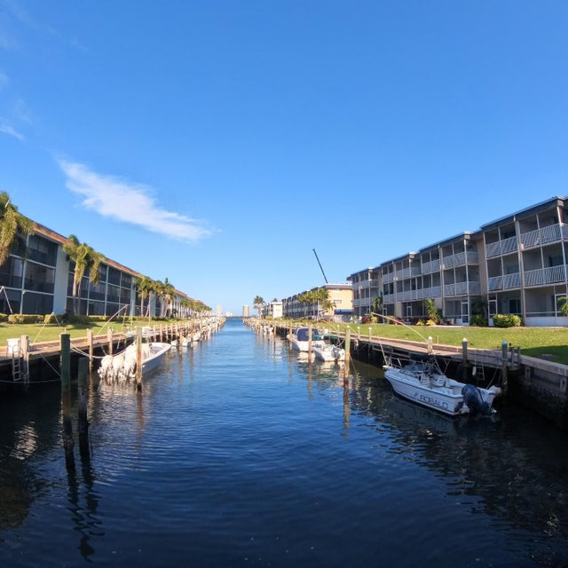 1 of 12 - 236 Castlewood Dr #202, North Palm Beach, FL