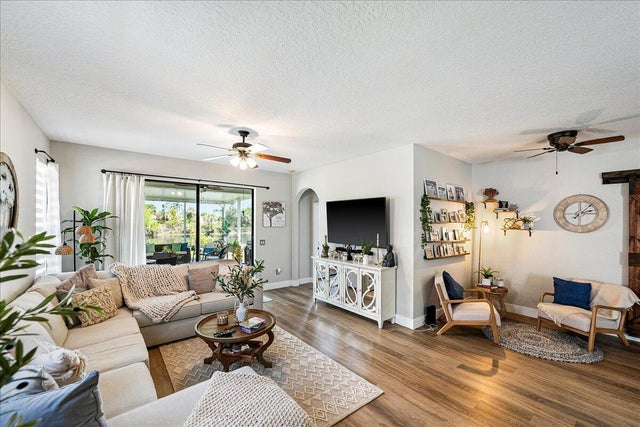 3 of 32 - 9846 Sw Eastbrook Cir, Port Saint Lucie, FL