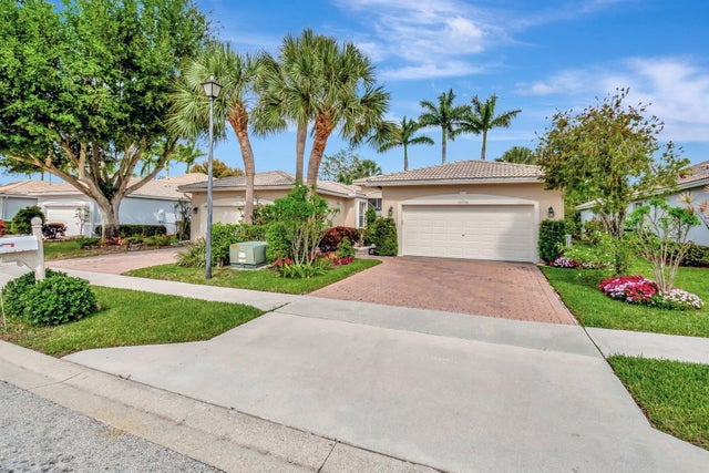 2 of 71 - 10736 Royal Caribbean Circle, Boynton Beach, FL