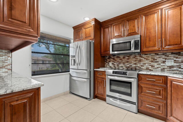 4 of 27 - 9261 Vista Del Lago #h, Boca Raton, FL
