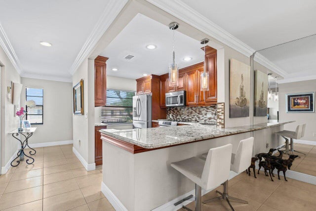 5 of 27 - 9261 Vista Del Lago #h, Boca Raton, FL