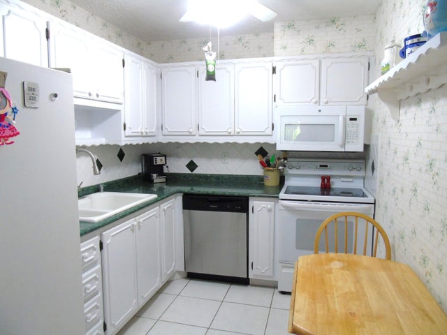 4 of 19 - 10132 45th Way S #470, Boynton Beach, FL