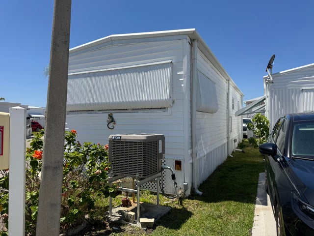 3 of 29 - 204 Palm Drive #i, Briny Breezes, FL