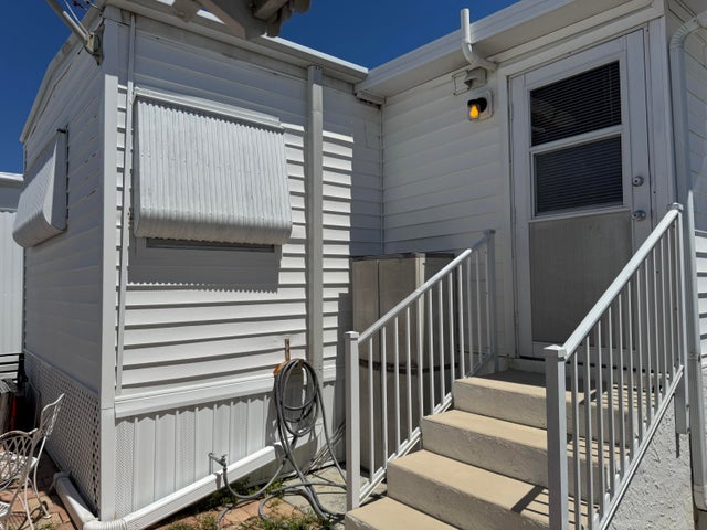 4 of 29 - 204 Palm Drive #i, Briny Breezes, FL