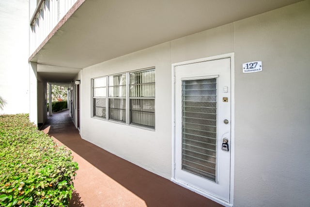 3 of 46 - 127 Southampton B #127, West Palm Beach, FL