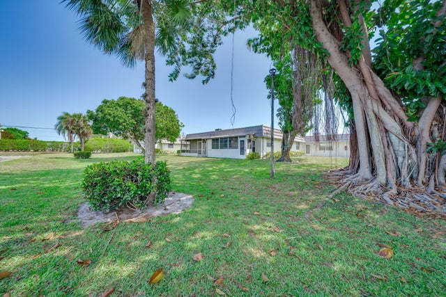 5 of 35 - 8 Valencia #a, Delray Beach, FL