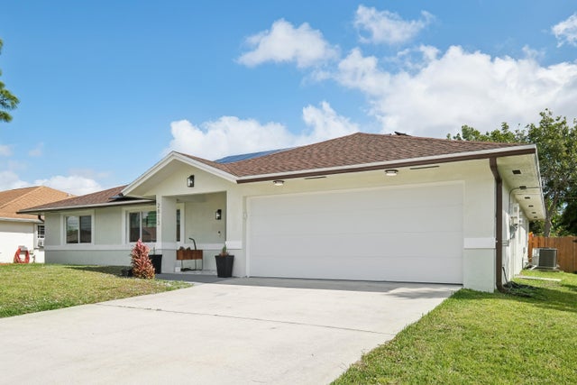 3 of 45 - 2813 Se Eagle Dr, Port Saint Lucie, FL