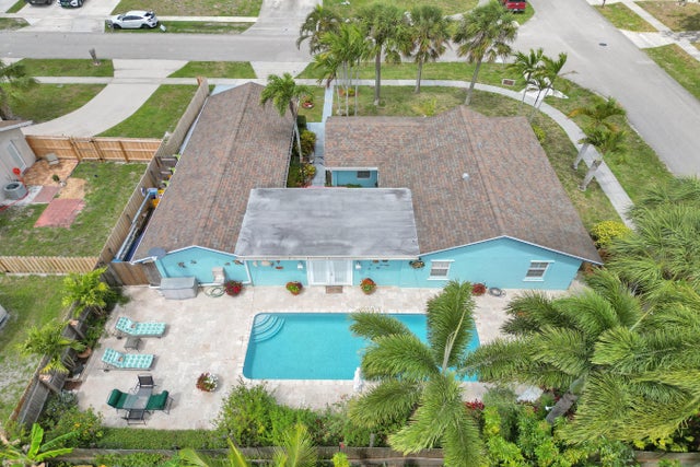 2 of 85 - 10290 Carmen Lane, Royal Palm Beach, FL