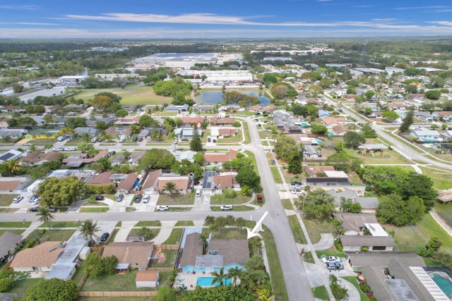 5 of 85 - 10290 Carmen Lane, Royal Palm Beach, FL