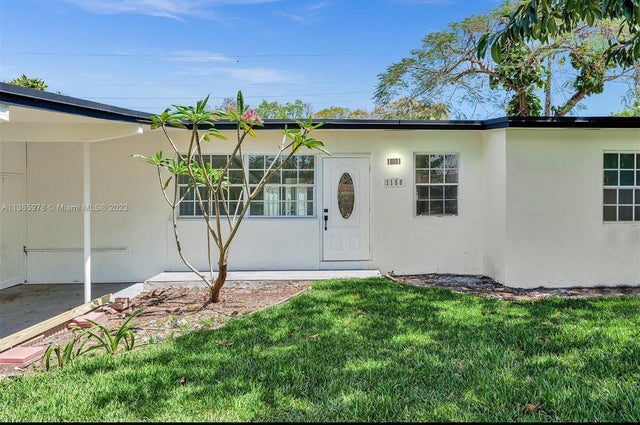 2 of 38 - 1150 Sw 46th Avenue, Plantation, FL