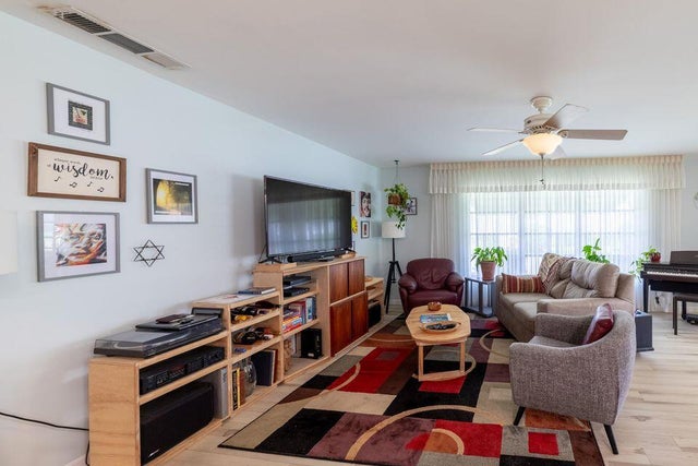 4 of 26 - 235 Main Boulevard #d, Boynton Beach, FL